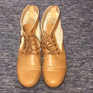 Wet Seal Lace Boots/Booties